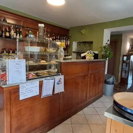 Desdemona House Pub * Castellino Tanaro